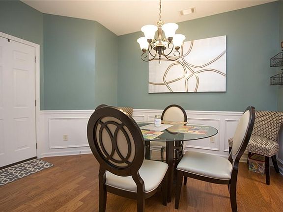 3rd image of 2754 Haynescrest Dr #2754