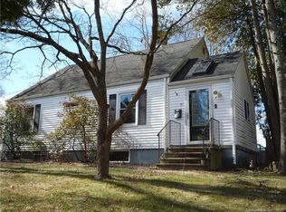 53 Willow Rd, East Haven, CT 06512