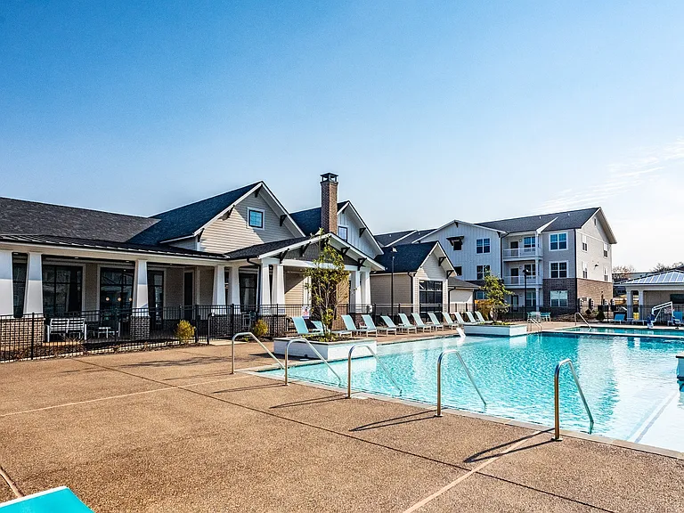 City Place at Germantown Apartments — Photo 11