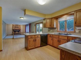 3730 Forest Knoll Dr, Eau Claire, WI 54701
