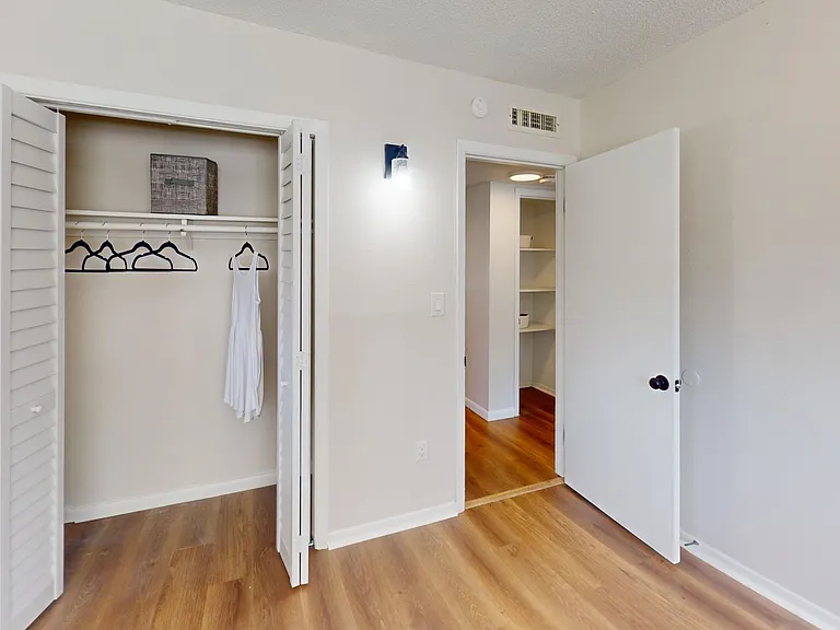 1700 Van Ness St — Photo 7