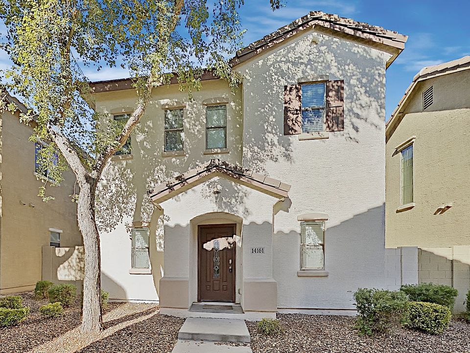 1st image of 14161 W Country Gables Dr