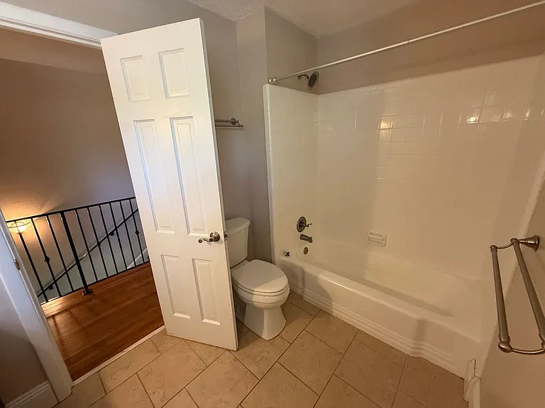 905 Poinciana Dr — Photo 29