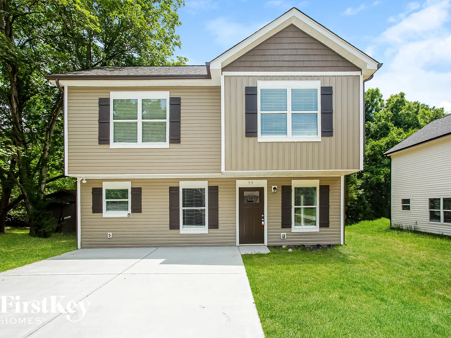 3 bed, 2.5 bath, 1314 sqft, $2,020 — Photo 2