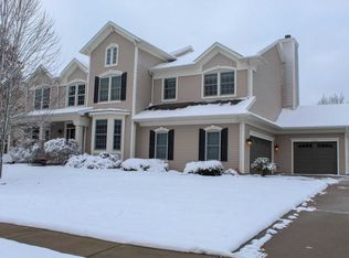 6320 Cullys Trl, Portage, MI 49024