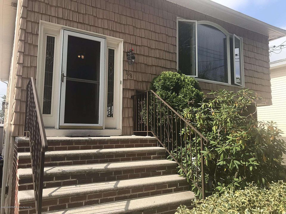 1st image of 108 Brookfield Ave