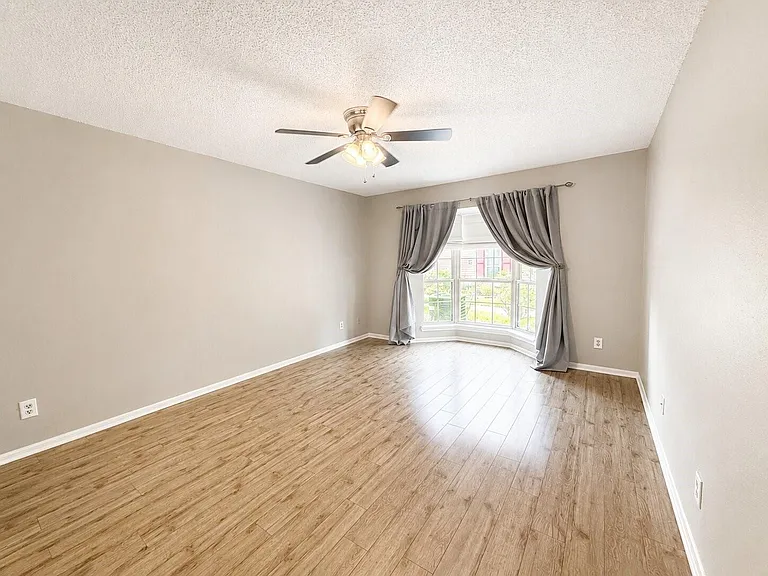 2120 El Paseo St #2305 — Photo 14