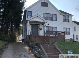 478 8th St, Elyria, OH 44035