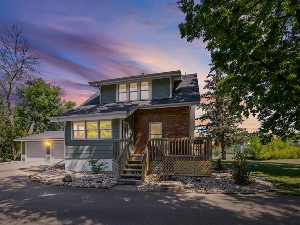 3310 Chaska Blvd, Chaska, MN 55318