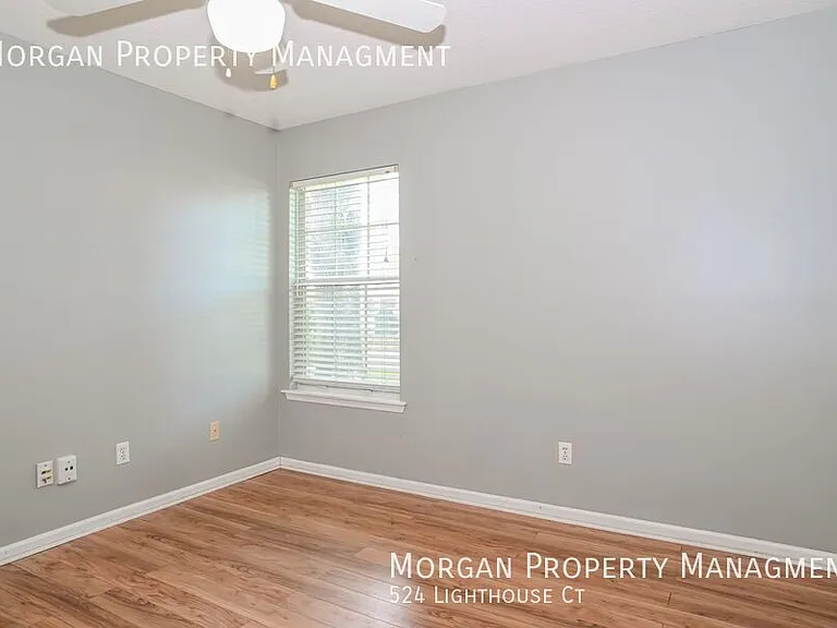 524 Lighthouse Ct — Photo 17