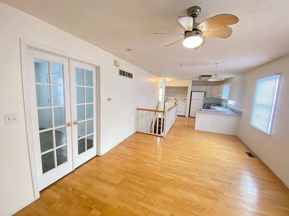 Living room 1-1