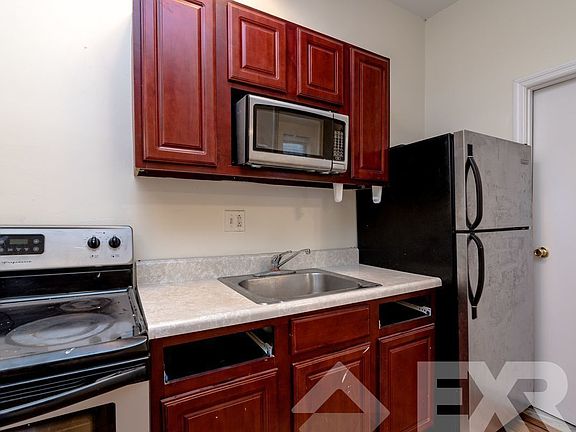 2nd image of 1221 Atlantic Ave #1FH1