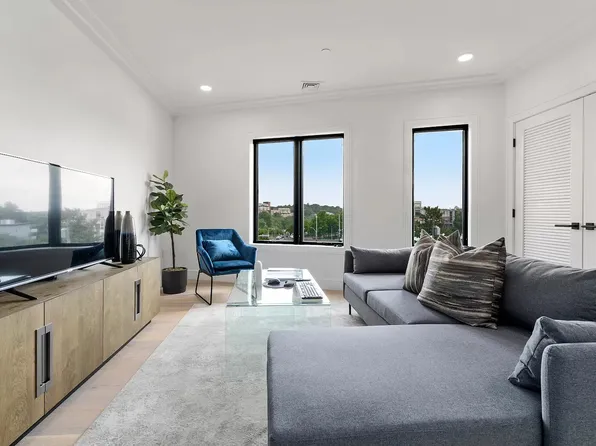 50 Leo M Birmingham Pkwy, Brighton, MA