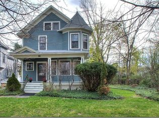 1591 Crest Rd, Cleveland Heights, OH 44121