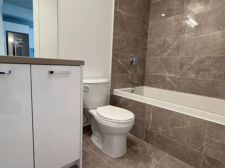 284 King St E #1201 — Photo 6