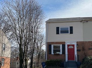 5829 Fifer Dr, Alexandria, VA 22303