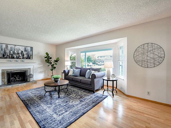5th image of 1709 Don Ave