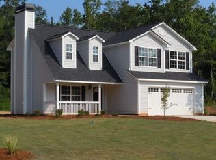 235 Watson Dr, Hull, GA
