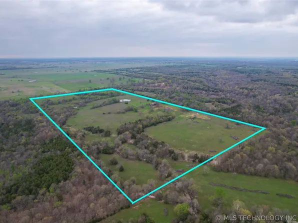 80 N 4170th Rd, Hugo, OK 74743
