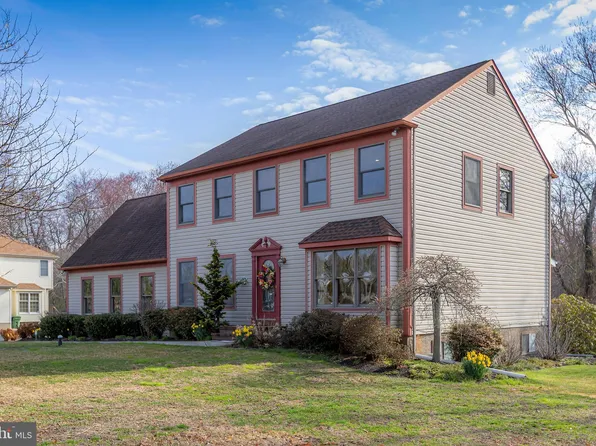 810 Fries Mill Rd, Franklinville, NJ 08322