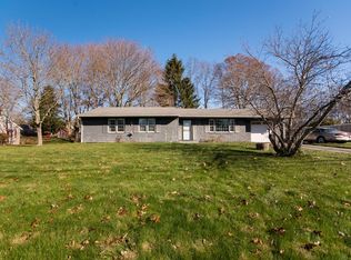 108 Smoke Rise Cir, Swansea, MA 02777