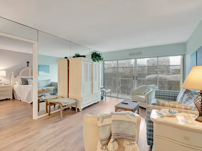 1910 S Ocean Blvd #416 — Photo 8