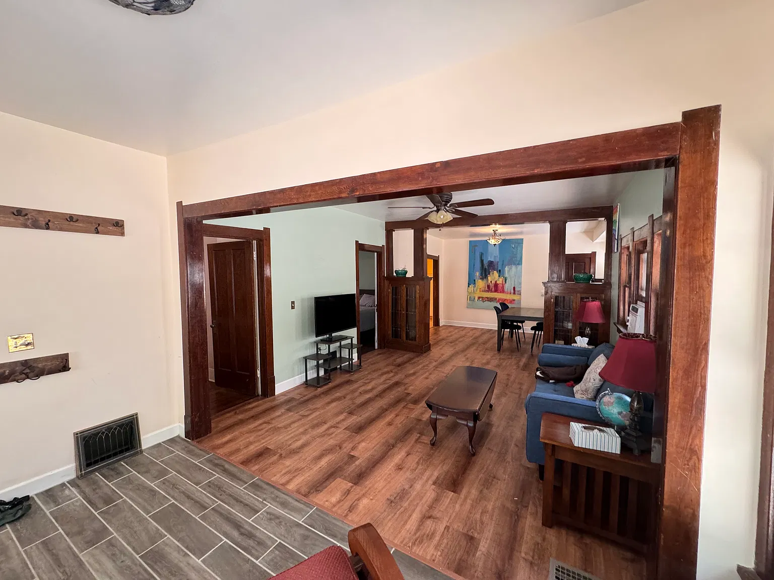3 bed, 1800 sqft, $2,100 — Photo 2
