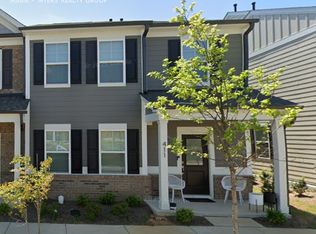 411 Parker Station Ave, Fuquay Varina, NC 27526