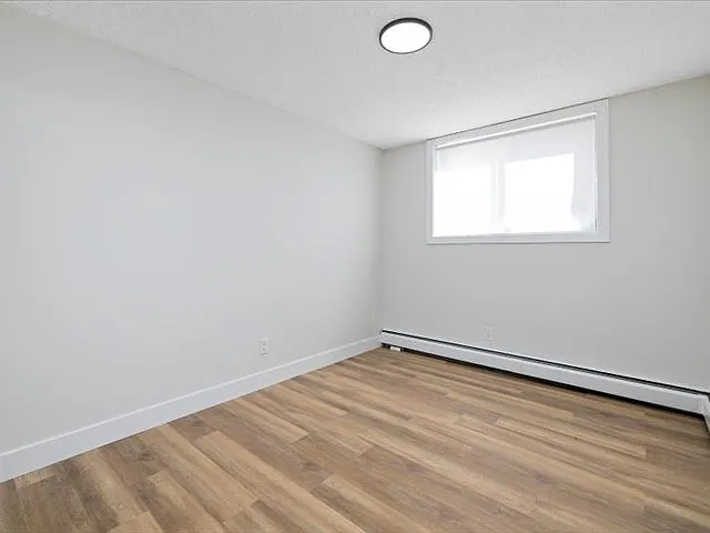 10630 114th St NW — Photo 40