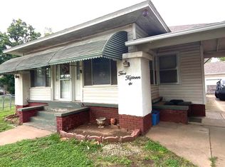 515 N 11th St, Perry, OK 73077