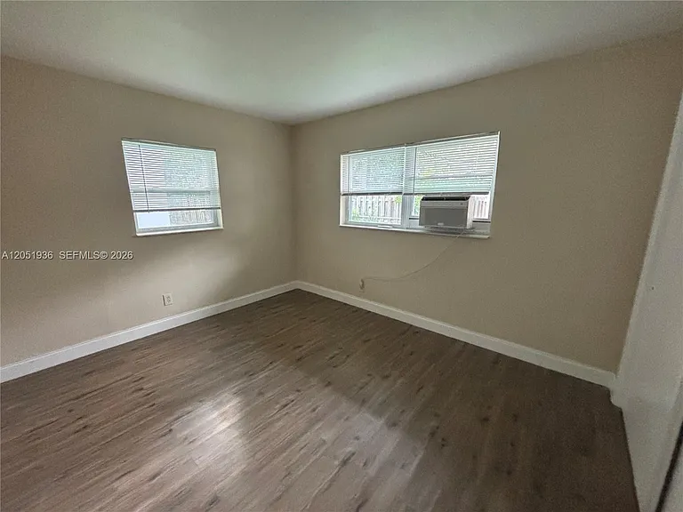 6631 SW 18th St #103 — Photo 8