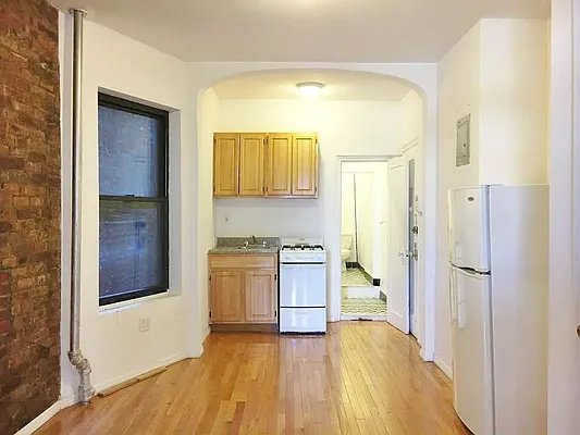 Rented by Best Apartments North Inc | media 17