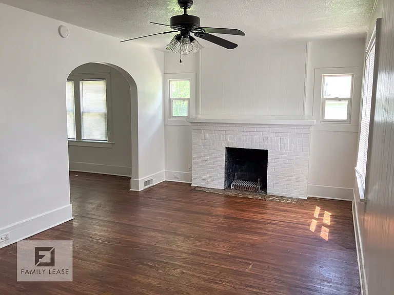 1034 W Macon St #B — Photo 1