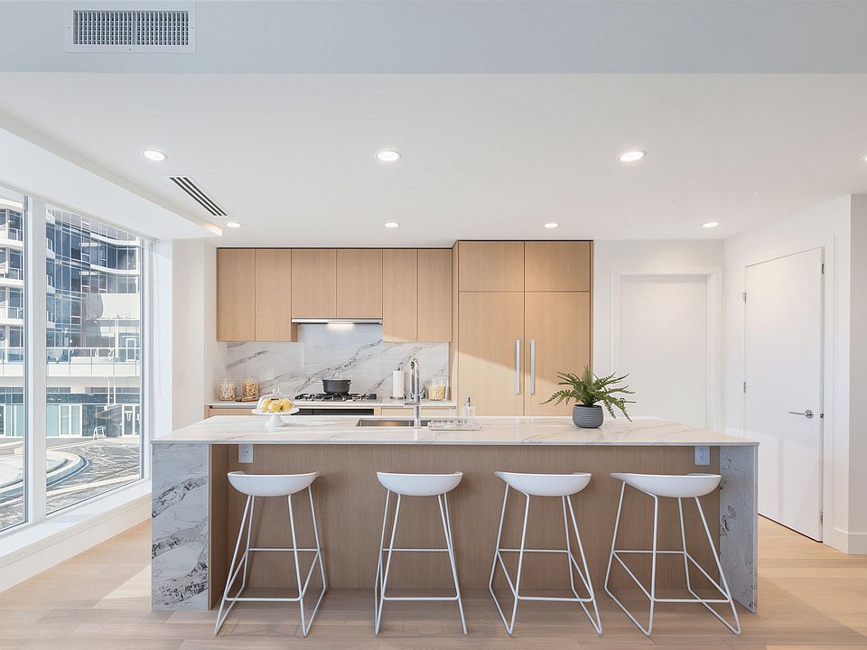 1st image of 1475 Foster St #201