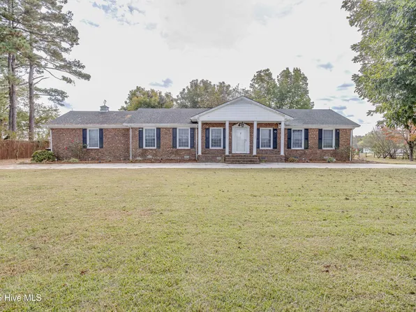 450 Gracie Farms Road, New Bern, NC 28560
