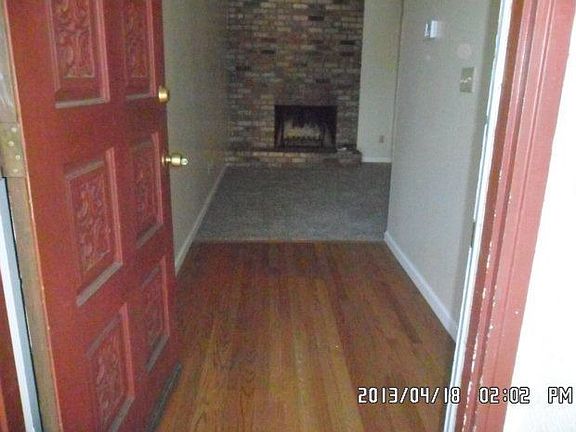 2nd image of 1511 Eden Ave