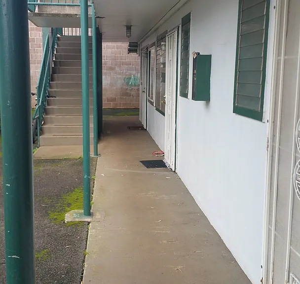 1044 Kilani Ave — Photo 3
