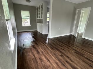 415 E Kenedy Ave #1, Kingsville, TX 78363