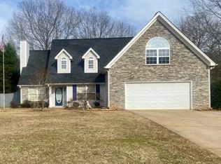 133 Dodgen Place Dr, Hampton, GA 30228