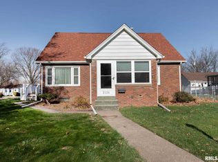 2126 W Lombard St, Davenport, IA 52804