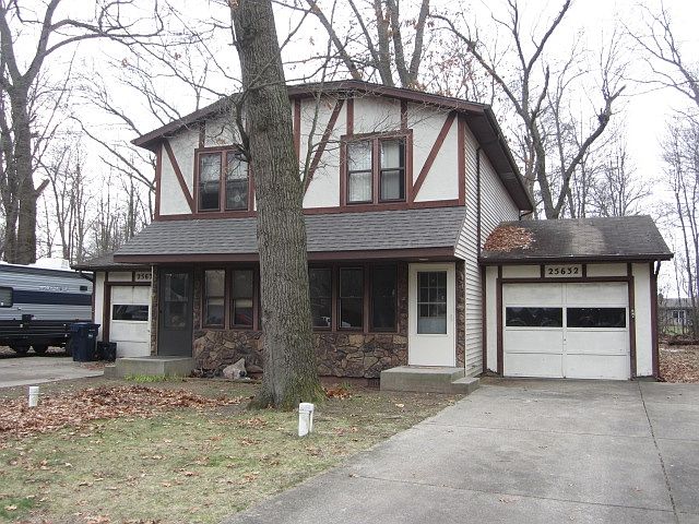 1st image of 25632 & 25630 Thelmadale Dr