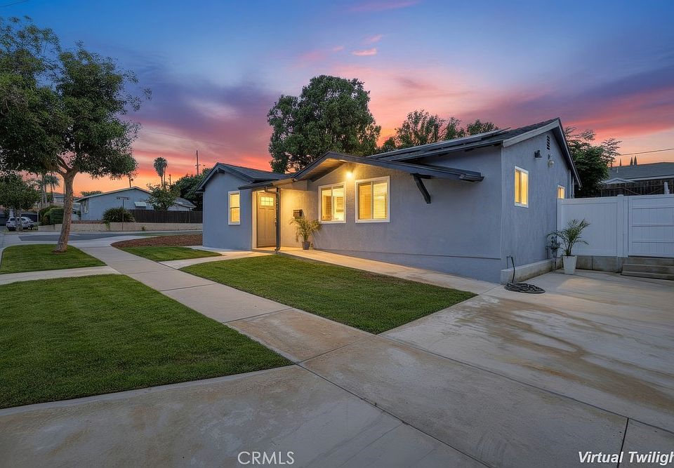 1st image of 15811 Rosalita Dr