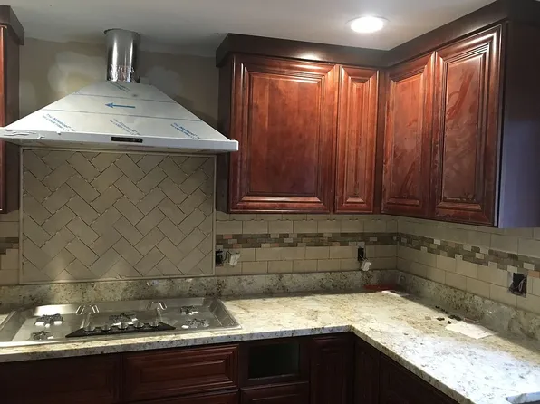 1361 Main St, Reading, MA 01867