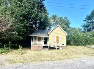 989 14th St, Lancaster, SC 29720