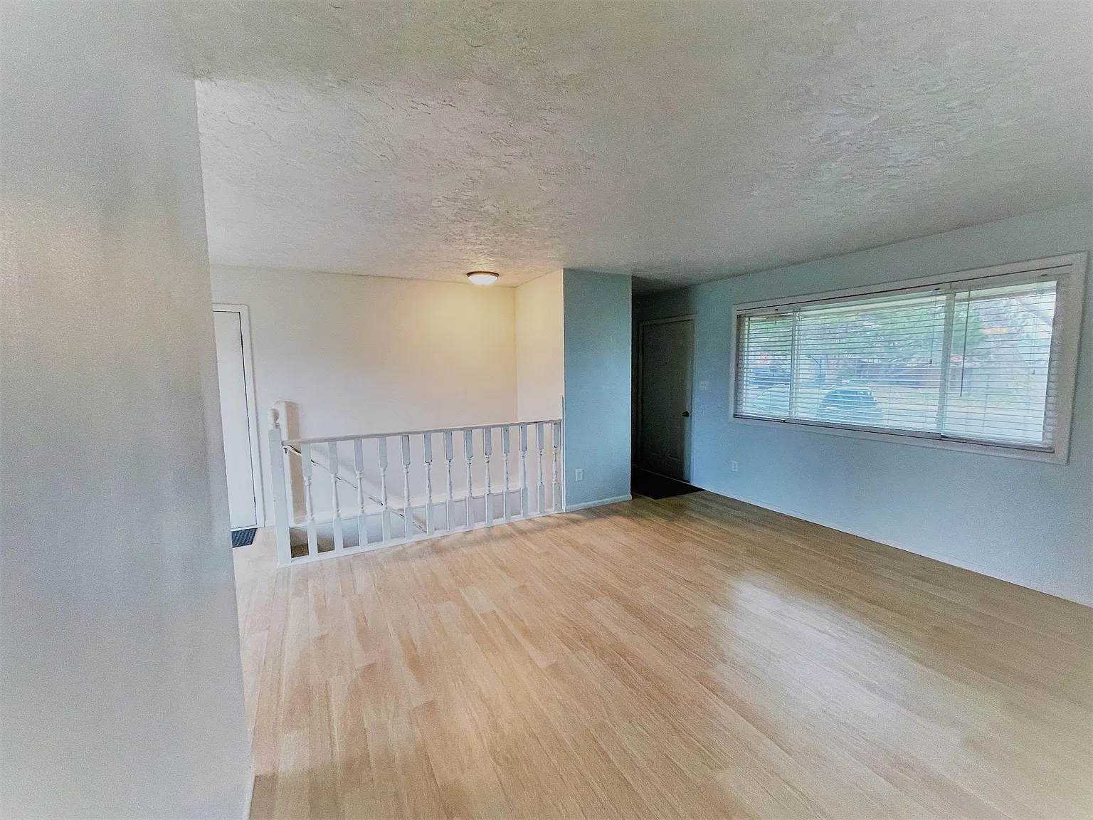 4 bed, 1920 sqft, $1,800 — Photo 4