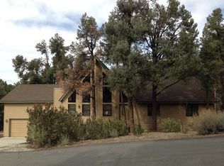2700 Hillcrest Ct, Frazier Park, CA 93225