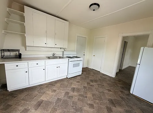 46 Windham St #12 Photo 1