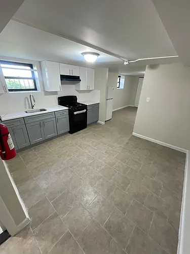 179 Ellis Ave Photo 1