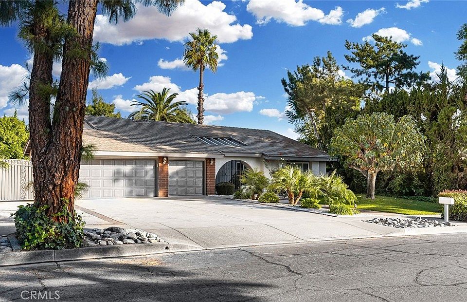 1st image of 6289 Orangewood Dr
