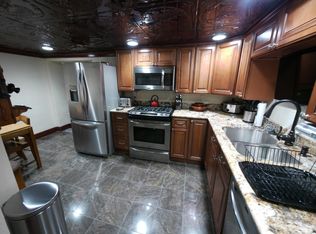 231 W Steuben St #B, Pittsburgh, PA 15205